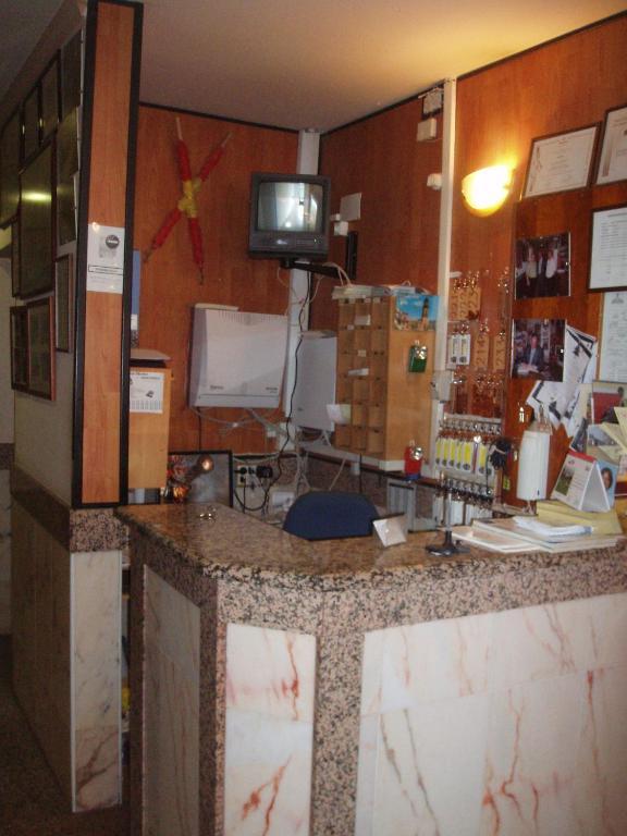 Hotel Los Hermanos Ocaña Екстериор снимка