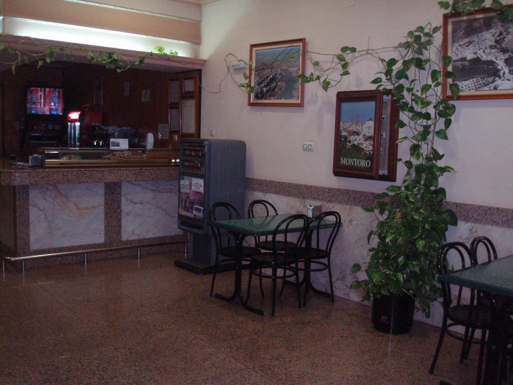 Hotel Los Hermanos Ocaña Екстериор снимка