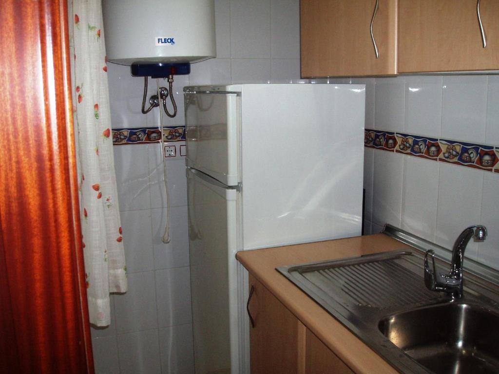 Hotel Los Hermanos Ocaña Стая снимка