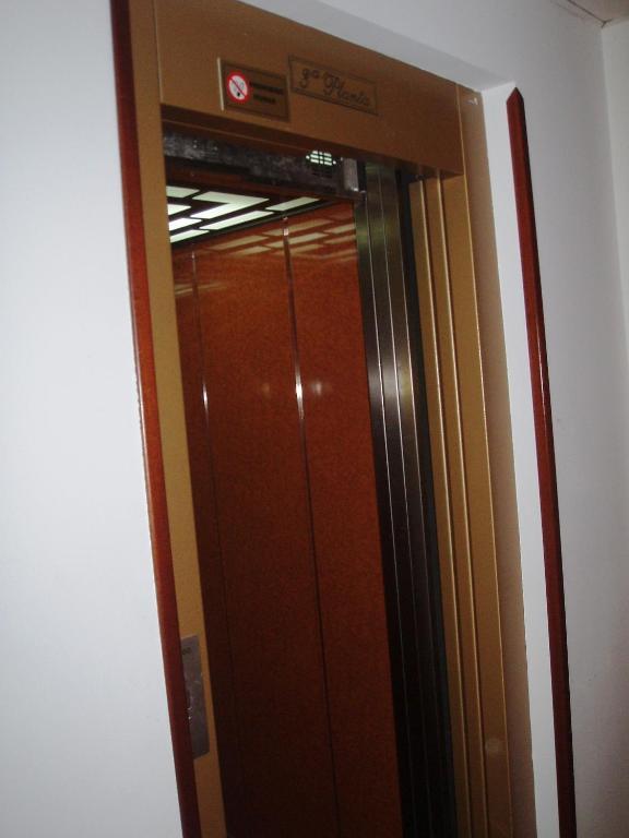 Hotel Los Hermanos Ocaña Стая снимка